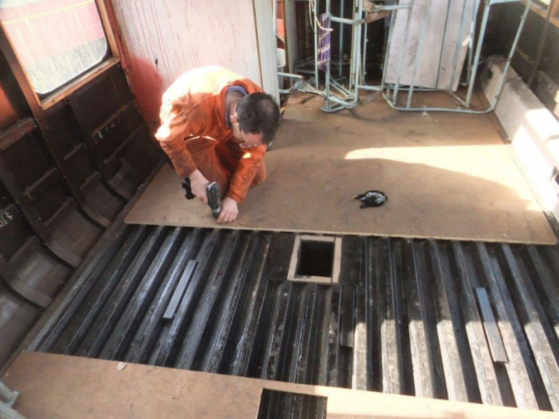 Class 100 removal of floor panels